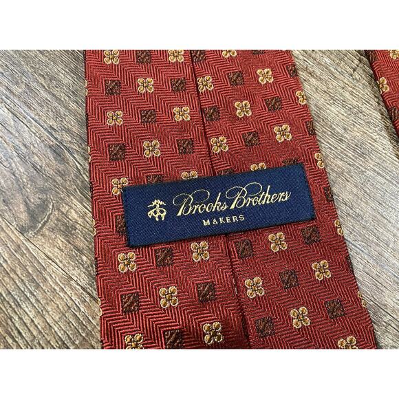 BROOKS BROTHERS Makers Men's Classic Silk Neck Tie Made in USA 58.5” x 3.5” - Picture 4 of 8
